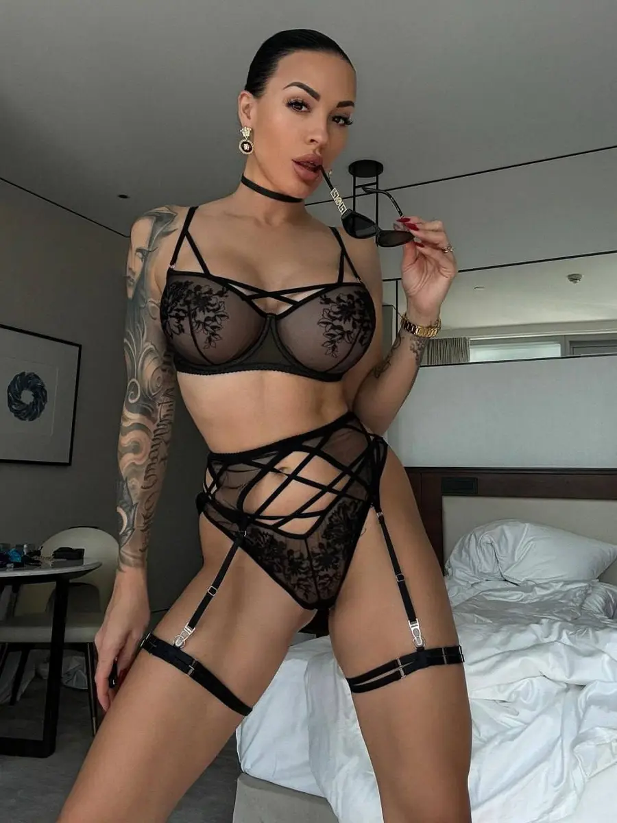 Amelia escort in Dubai