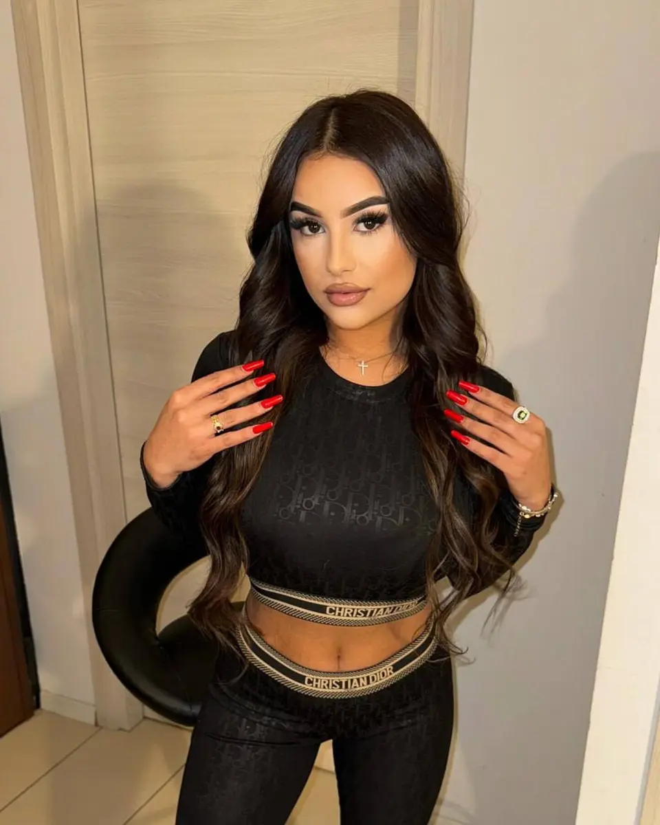 Ava escort in Dubai