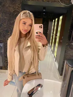 Daimi escort in Dubai