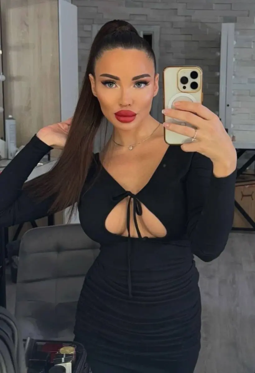 Ella escort in Dubai