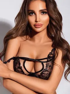 Ella escort in Dubai