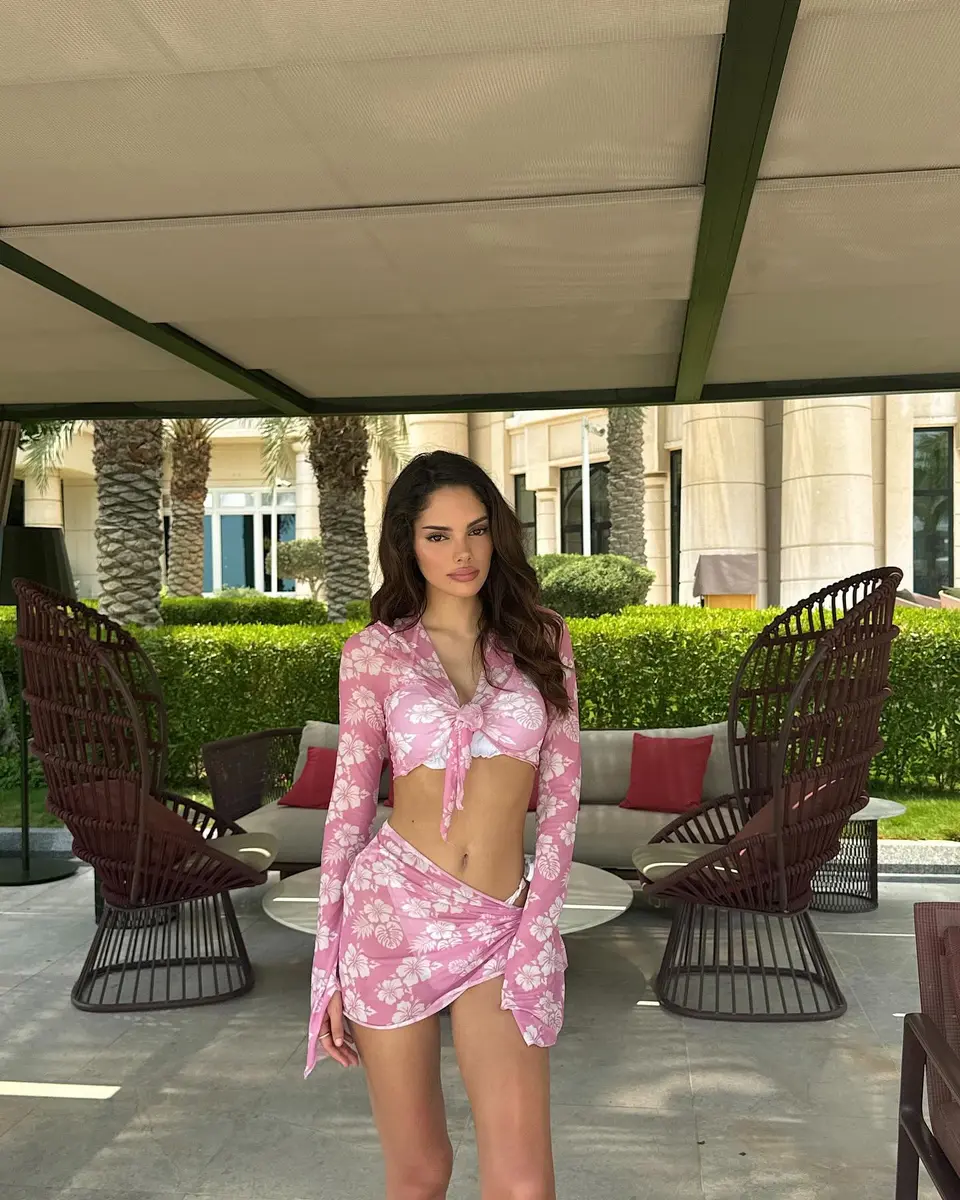 Festil escort in Dubai