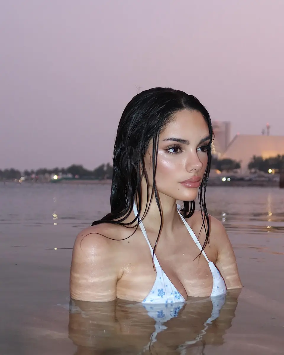 Festil escort in Dubai