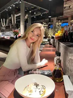 Heather escort in Dubai