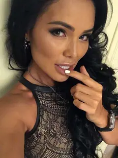 Leo escort in Dubai