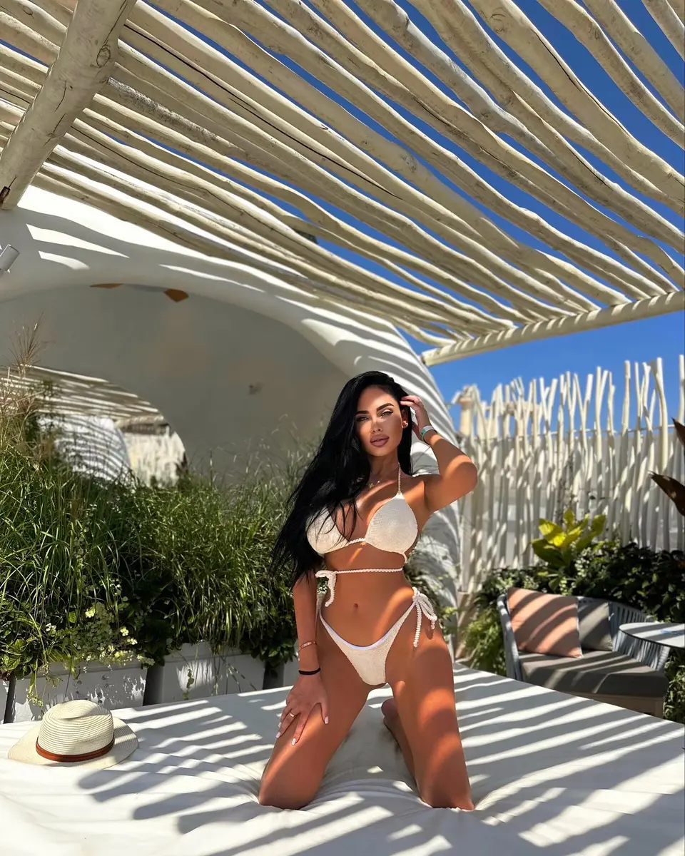 Namiri escort in Dubai